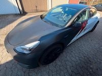 Gebraucht Tesla Model 3 Standard Range Plus 225 kW (306 PS) 2023 Weiß Limousine