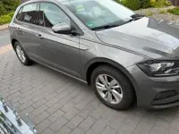 Gebraucht VW Polo Comfortline 65 PS (47 kW) 2018 Grau Kleinwagen