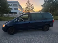 Gebraucht VW Sharan 116 PS (85 kW) 2005 Blau Van / Kleinbus