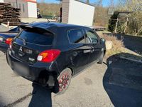 Gebraucht Mitsubishi Space Star 80 PS (58 kW) 2015 Schwarz Kleinwagen