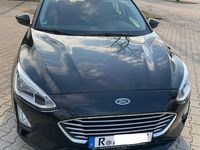 Gebraucht Ford Focus 120 PS (88 kW) 2019 Schwarz Limousine