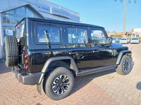 Neu BAW 212 166 PS (122 kW) 2026 Schwarz SUV