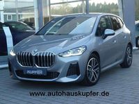 Gebraucht BMW 220 170 PS (125 kW) 2024 Skyscrapergrau Van / Kleinbus