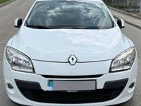 Gebraucht Renault Mégane 110 PS (80 kW) 2010 Limousine