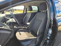 Gebraucht Ford Focus Cool & Connect 101 PS (74 kW) 2018 Schwarz Kombi