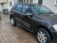 Gebraucht Mercedes ML320 224 PS (164 kW) 2008 Schwarz SUV
