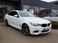 Gebraucht BMW 330 M Sport 258 PS (189 kW) 2018 Weiß Limousine