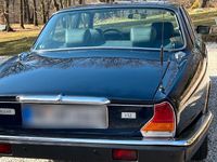 Gebraucht Jaguar XJ12 264 PS (194 kW) 1991 Blau Limousine