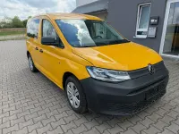 Gebraucht VW Caddy Basis 122 PS (89 kW) 2022 Gelb Van / Kleinbus
