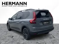 Gebraucht Dacia Jogger Expression 110 PS (80 kW) 2025 Schiefergrau (grau) Van / Kleinbus