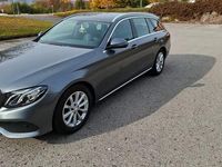 Gebraucht Mercedes E220 194 PS (142 kW) 2017 Grau Limousine