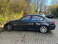 gebraucht BMW 318 E90 i
