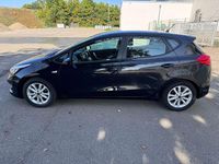Gebraucht Kia Ceed Edition 7 101 PS (74 kW) 2016 Schwarz Kleinwagen
