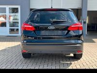 Gebraucht Ford Focus 120 PS (88 kW) 2018 Schwarz Kombi