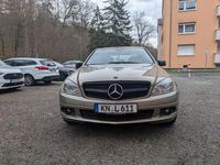 Gebraucht Mercedes C180 156 PS (114 kW) 2010 Gold Limousine