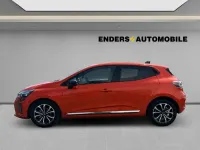 Neu Renault Clio V Techno 91 PS (66 kW) 2026 Orange Kleinwagen