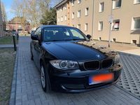 Gebraucht BMW 120 177 PS (130 kW) 2009 Schwarz Kleinwagen