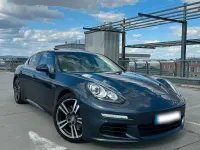 Gebraucht Porsche Panamera Diesel 250 PS (183 kW) 2013 Blau Kleinwagen