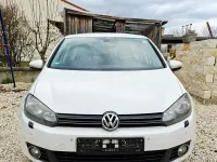 Gebraucht VW Golf VI 122 PS (89 kW) 2011 Weiß Kleinwagen