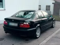 Gebraucht BMW 325 Sport Line 192 PS (141 kW) 2001 Schwarz Limousine