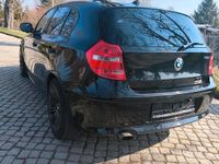 Gebraucht BMW 118 143 PS (105 kW) 2011 Schwarz Kleinwagen