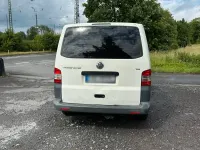 Gebraucht VW Multivan 102 PS (75 kW) 2013 Weiß Van / Kleinbus
