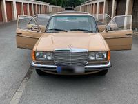 Gebraucht Mercedes 280 156 PS (114 kW) 1977 Beige Limousine