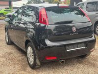 Gebraucht Fiat Punto 69 PS (50 kW) 2016 Schwarz Kleinwagen