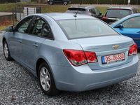 Gebraucht Chevrolet Cruze LT 150 PS (110 kW) 2010 Eisblau/misty lake met Limousine