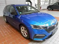 Usata Skoda Octavia RS 147 CV (108 kW) 2024 Blu Station wagon
