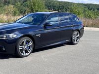 Gebraucht BMW 530 M Sport 258 PS (189 kW) 2016 Schwarz Kombi