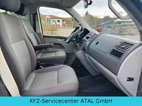 Gebraucht VW T5 Trendline 179 PS (131 kW) 2013 Schwarz Van