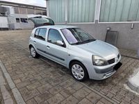 Gebraucht Renault Clio II 107 PS (78 kW) 2002 Silber Kleinwagen