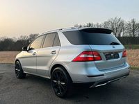 Gebraucht Mercedes ML350 258 PS (189 kW) 2012 Silber SUV