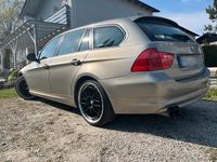 Gebraucht BMW 325 218 PS (160 kW) 2009 Beige Kombi