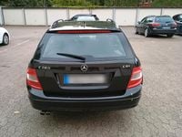 Gebraucht Mercedes C200 136 PS (100 kW) 2010 Schwarz Kombi