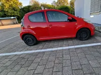 Gebraucht Citroën C1 SELECTION 68 PS (50 kW) 2011 Rot Kleinwagen