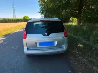 Gebraucht Peugeot 5008 163 PS (119 kW) 2012 Silber Van / Kleinbus