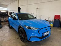 Gebraucht Ford Mustang Mach-E 258 kW (351 PS) 2022 Blau SUV