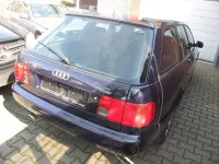 Gebraucht Audi A6 125 PS (91 kW) 1996 Blau Kombi