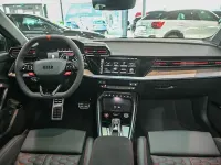 Gebraucht Audi RS3 Sportback Ambiente 400 PS (294 kW) 2025 Mythosschwarz metallic Kleinwagen