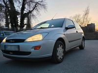 Gebraucht Ford Focus 75 PS (55 kW) 2001 Silber Kleinwagen