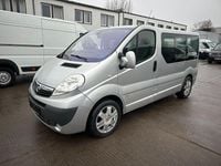 Gebraucht Opel Vivaro 145 PS (106 kW) 2007 Silber Van / Kleinbus