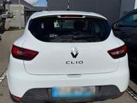 Gebraucht Renault Clio IV Authentique 73 PS (53 kW) 2016 Weiß Kleinwagen