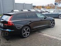 Gebraucht Volvo V60 Plus 197 PS (144 kW) 2023 Schwarz Kombi