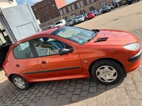 Gebraucht Peugeot 206 75 PS (55 kW) 2000 Orange Kleinwagen