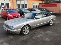 Gebraucht Jaguar XJR 363 PS (266 kW) 1998 Silber Limousine