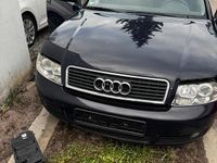 Gebraucht Audi A4 163 PS (119 kW) 2002 Blau Kombi
