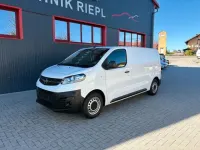 Gebraucht Opel Vivaro Selection 102 PS (75 kW) 2023 Casablancaweiss/glacier/arctic w Van / Kleinbus