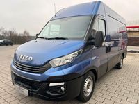 Gebraucht Iveco Daily 179 PS (131 kW) 2016 Blau Van / Kleinbus